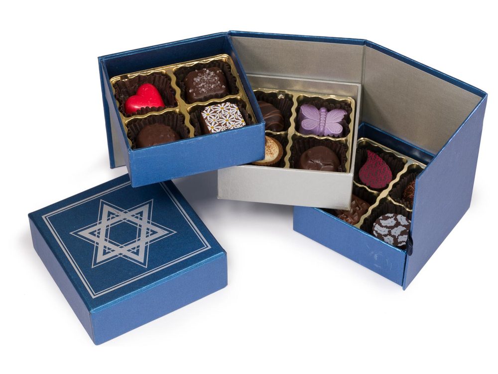 12 Piece Star of David Tower Box