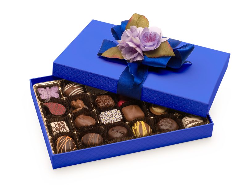 24 piece Luxury Gift Box in Blue with blue bow and lavender floral Bow