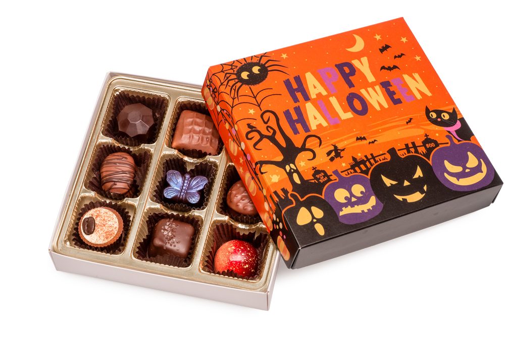 Happy Halloween Assorted Box 9 pc.