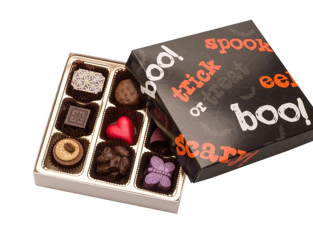 Trick or Treat Halloween Assorted Box, 9 pc.
