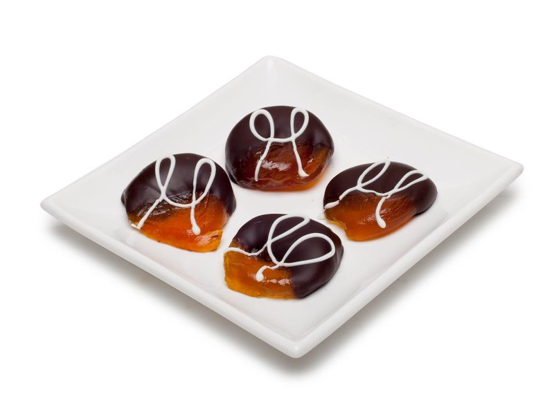 chocolate dipped apricots